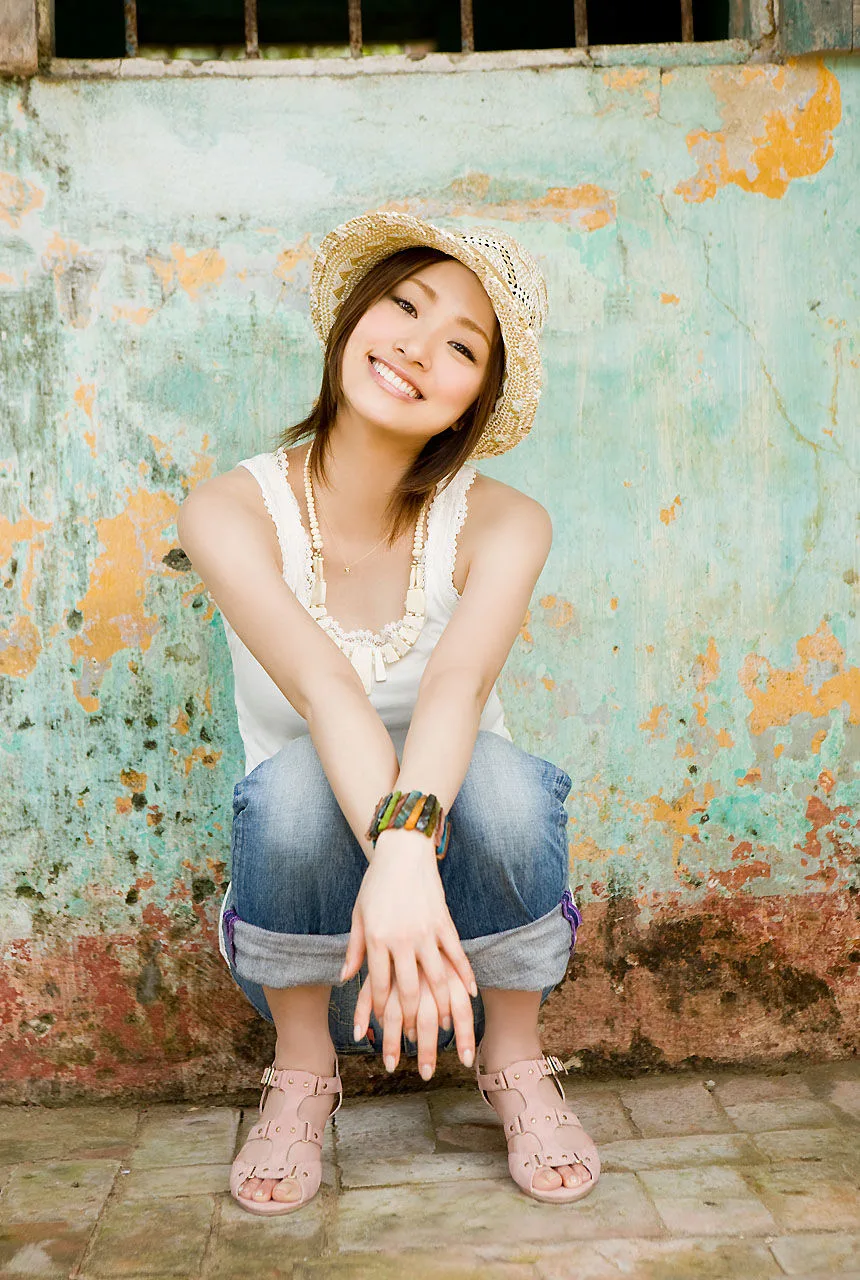 [Image.tv] Album ảnh "Kho báu châu Á - phiên bản đặc biệt" của Aya Ueto - 69